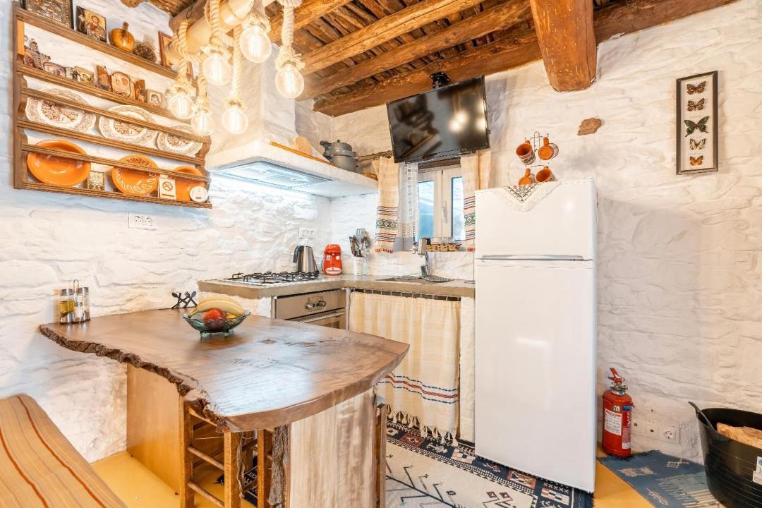 Photo of Kitchen in Embonas