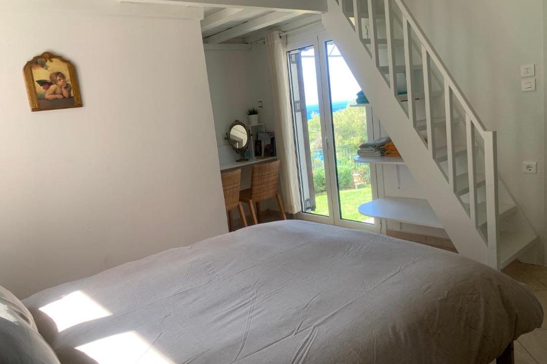 Photo of Bedroom in Oropos
