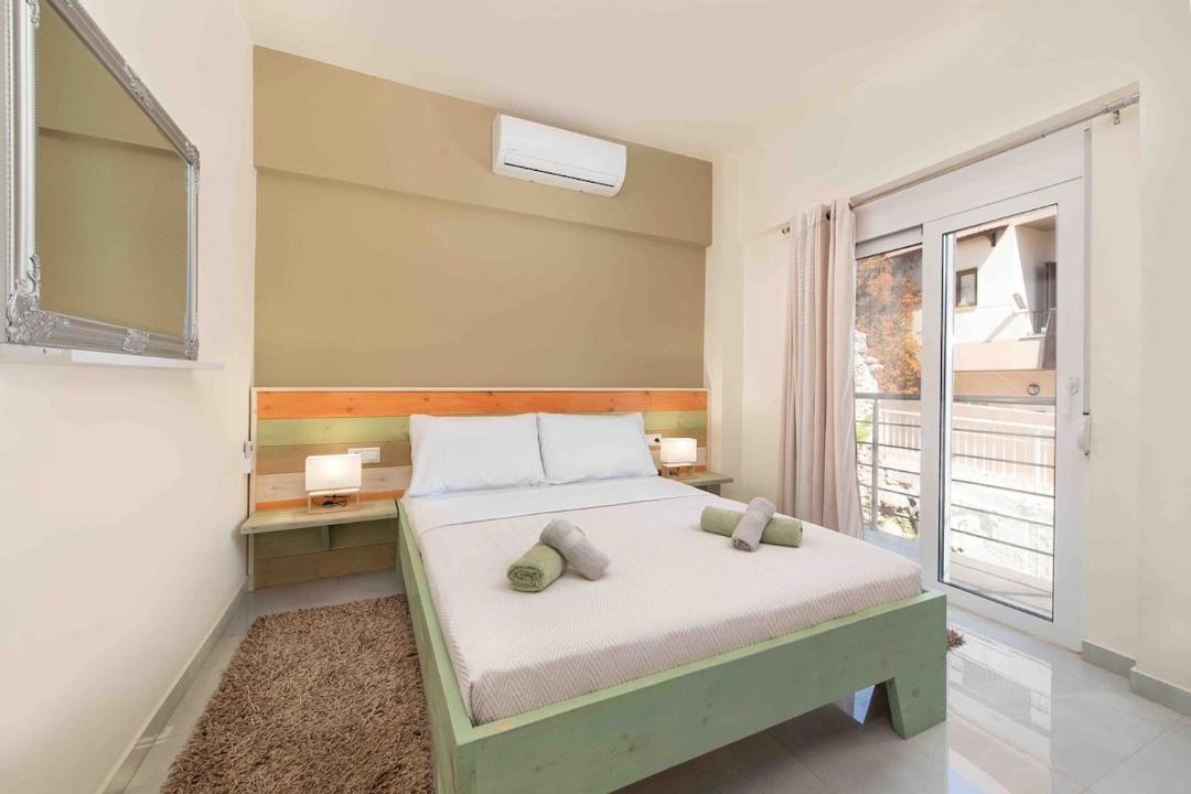 Photo of Bedroom in Petaloudes