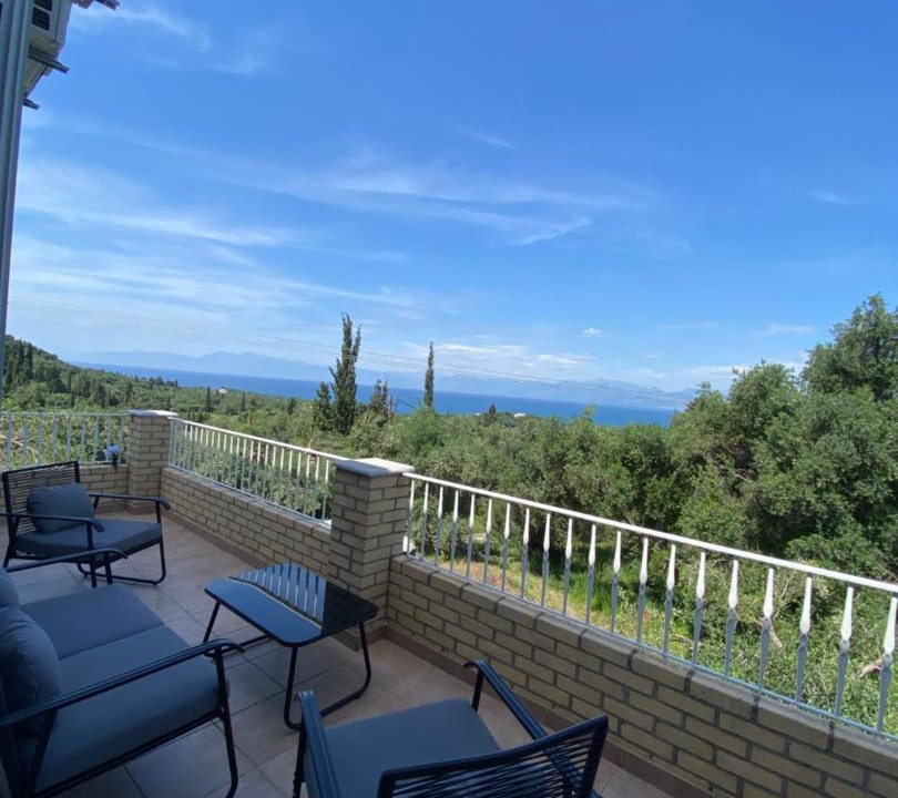 Photo of Patio Balcony in Termenades