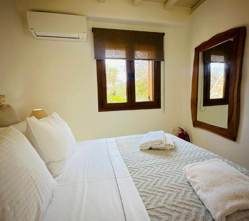 Photo of Bedroom in Plintri