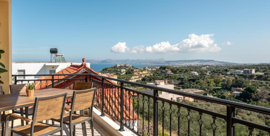 Photo of Patio Balcony in Stalos