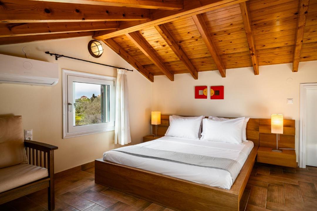 Photo of Bedroom in Melikia