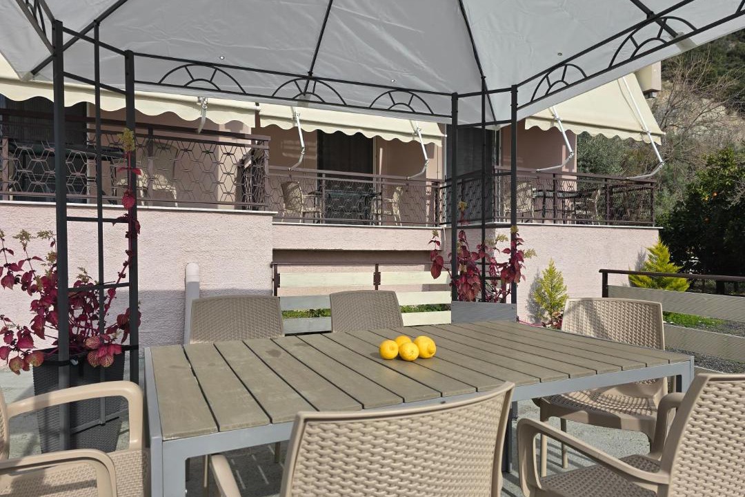 Photo of Patio Balcony in Ilia