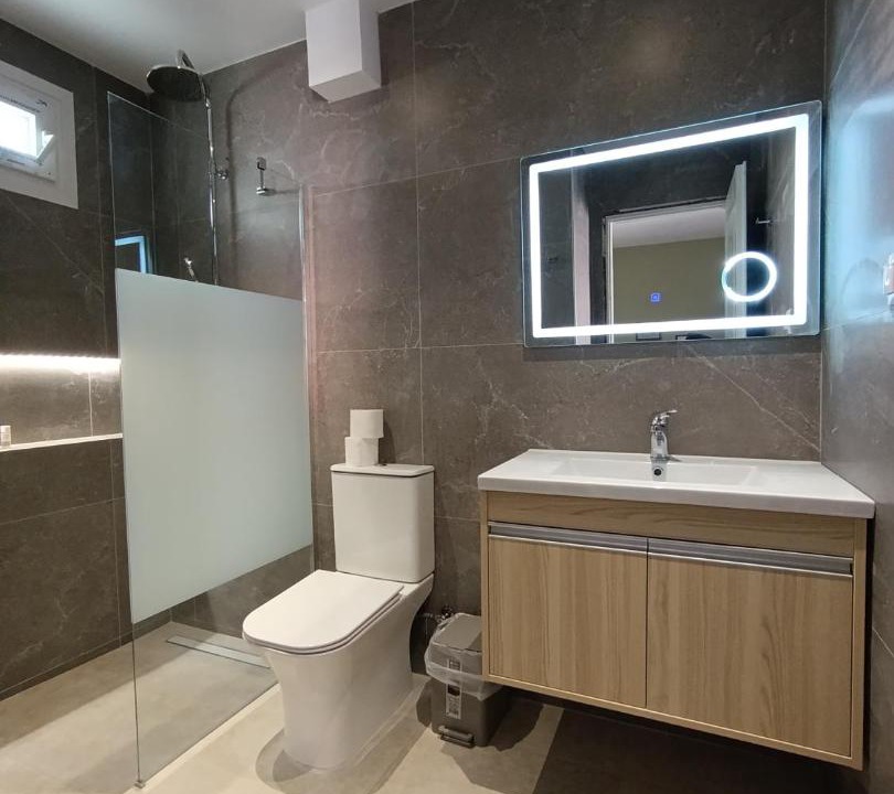 Photo of Bathroom in Kalymnos Town
