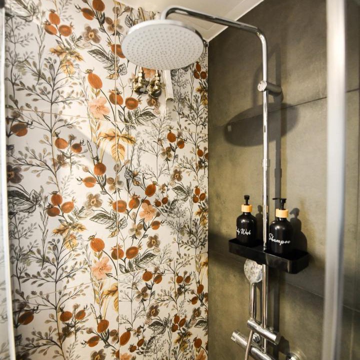 Photo of Bathroom in Larissa