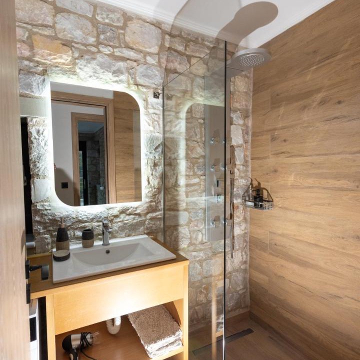 Photo of Bathroom in Mytilene