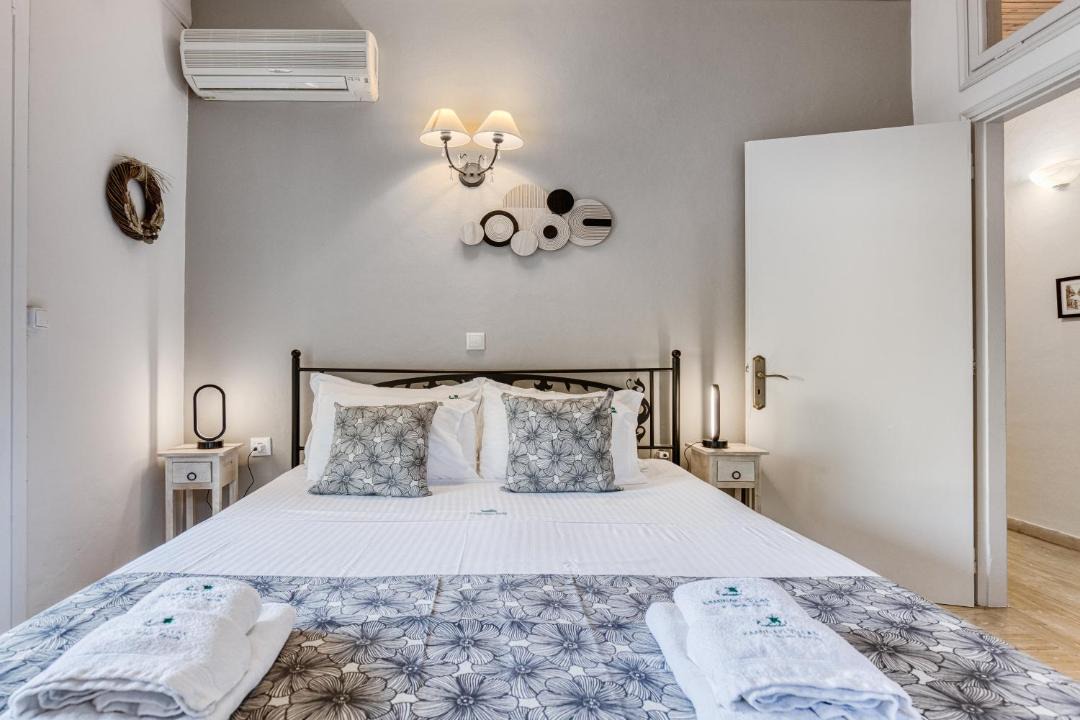 Photo of Bedroom in Katavolos