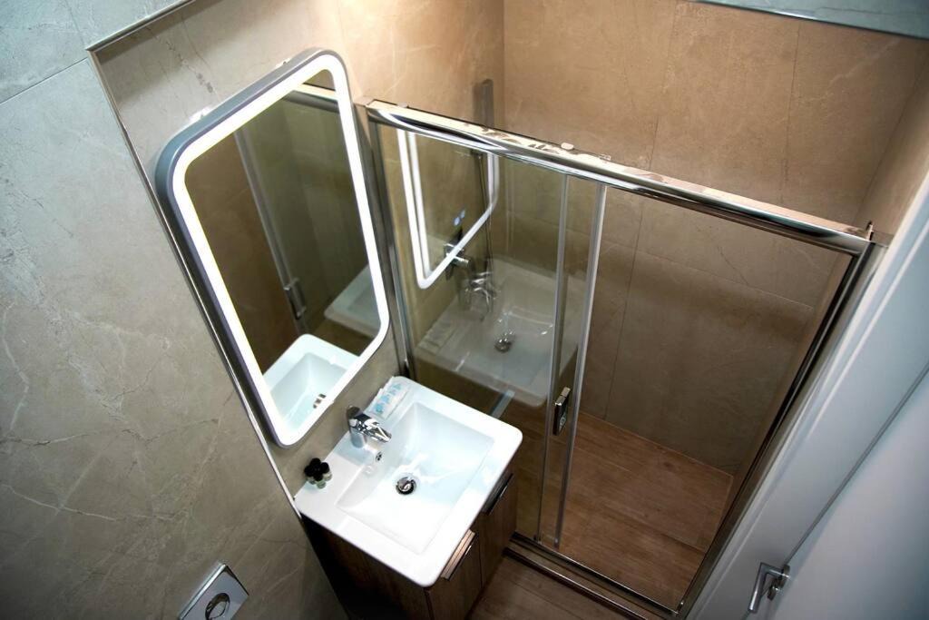 Photo of Bathroom in Ano Patisia