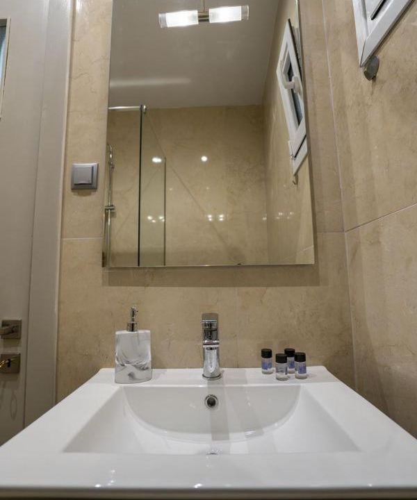 Photo of Bathroom in Kalambaka
