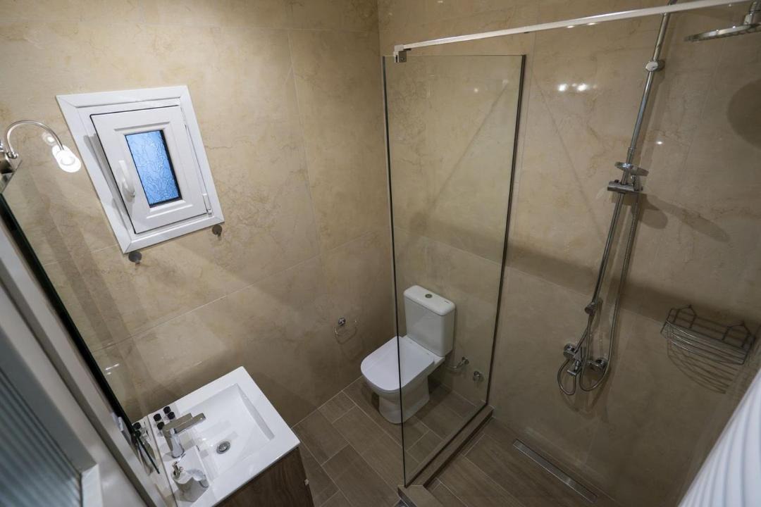 Photo of Bathroom in Kalambaka