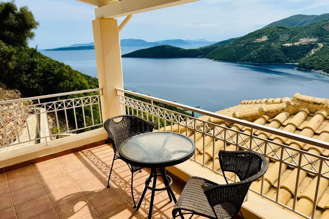 Photo of Patio Balcony in Mikros Gialos