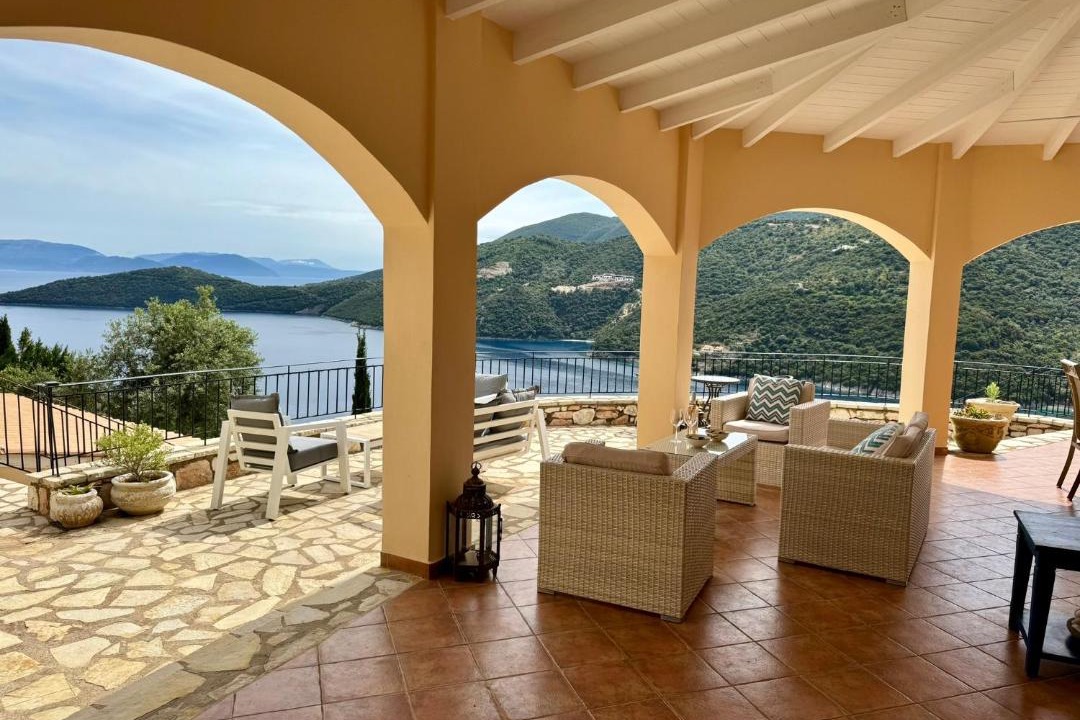 Photo of Patio Balcony in Mikros Gialos