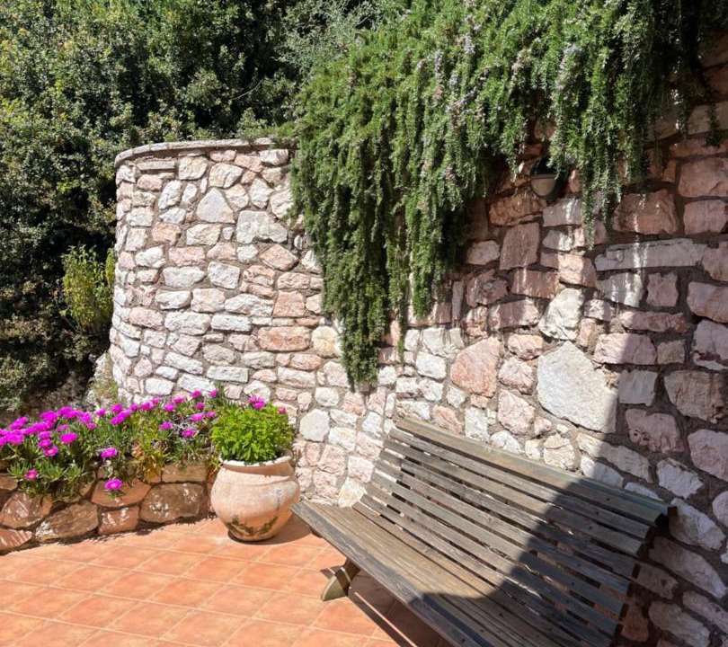 Photo of Others in Mikros Gialos