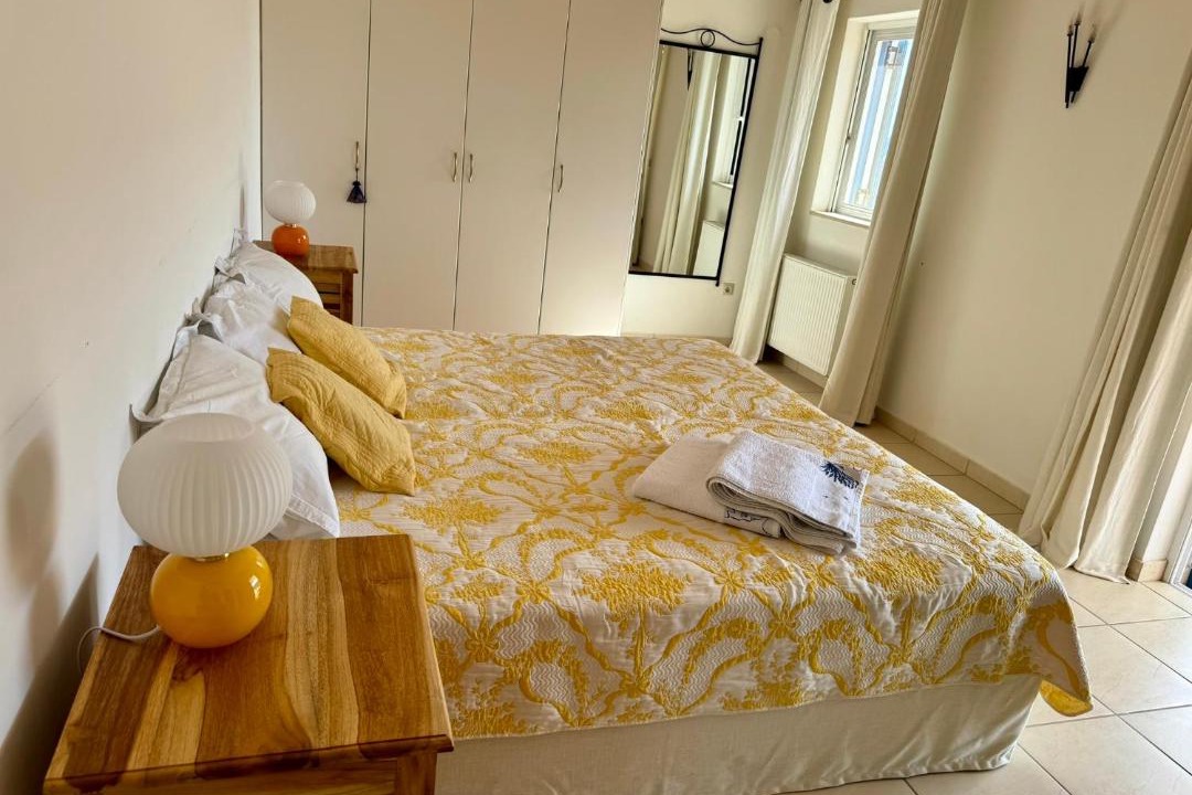 Photo of Bedroom in Mikros Gialos