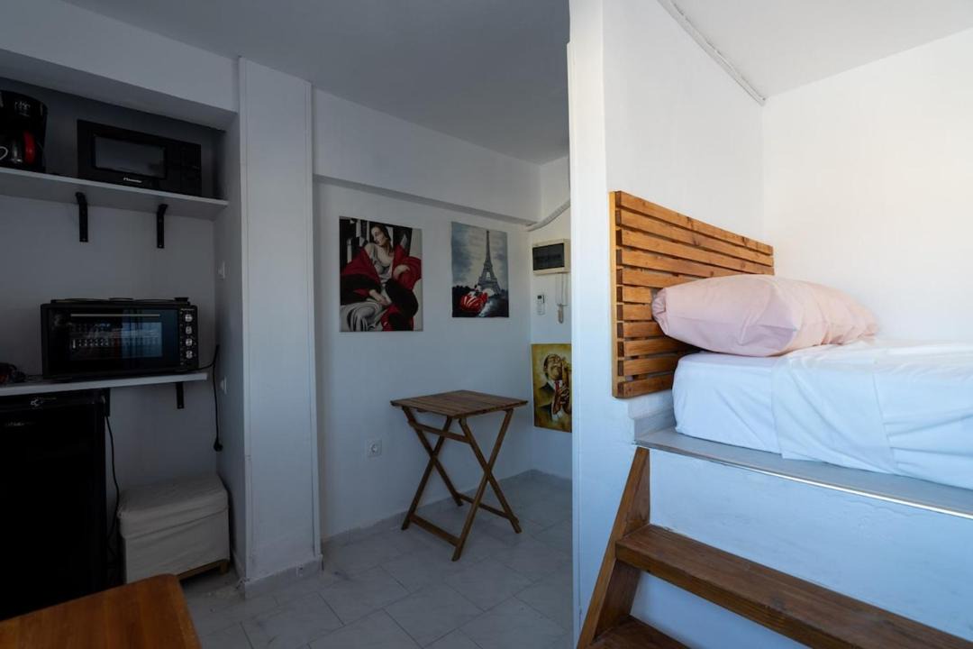 Photo of Bedroom in Anafiotika