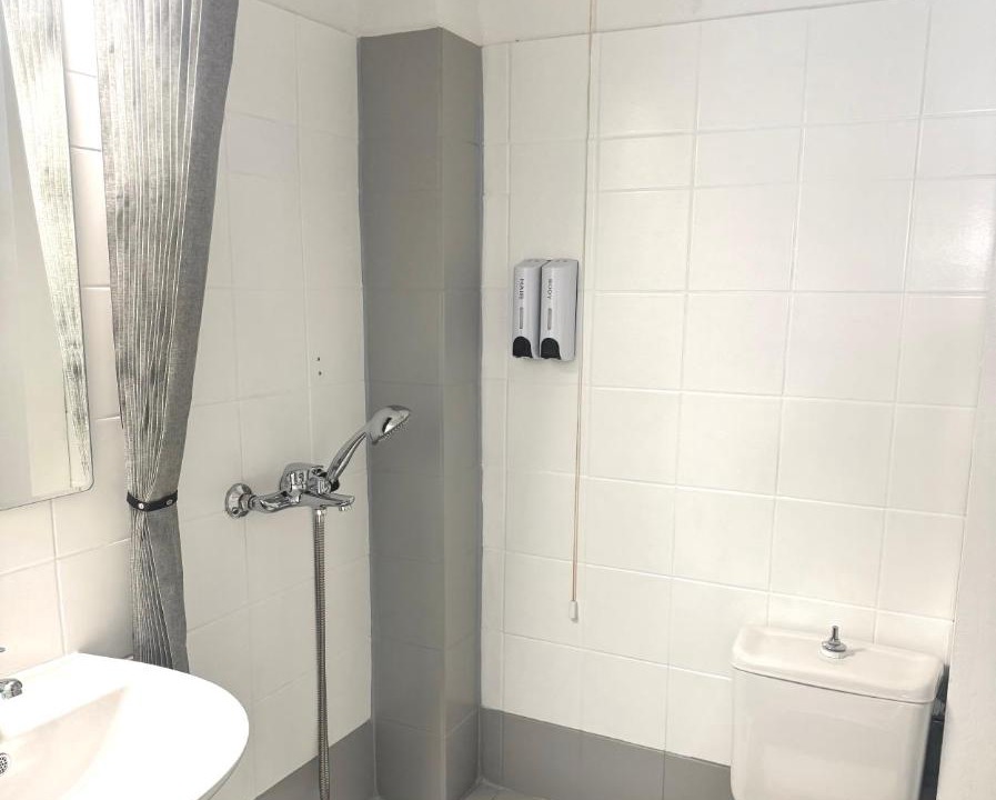 Photo of Bathroom in Igoumenitsa