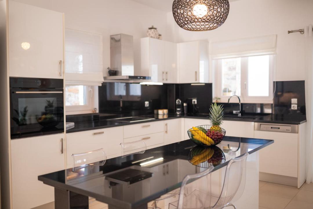 Photo of Kitchen in Ios