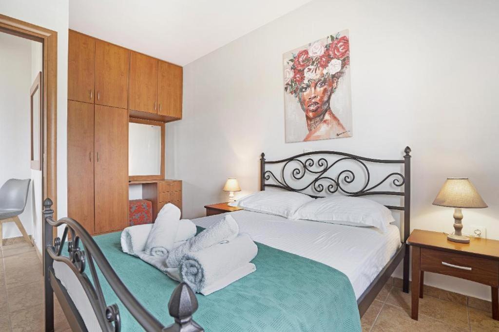 Photo of Bedroom in Parisata