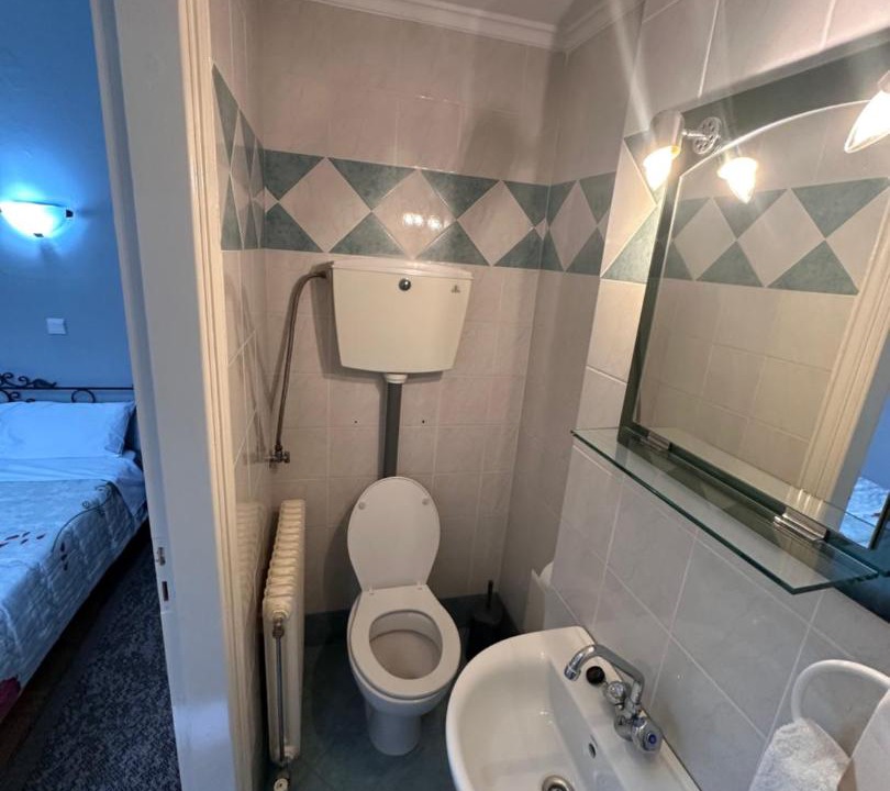 Photo of Bathroom in Vitina