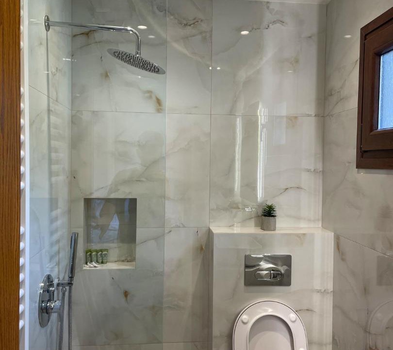 Photo of Bathroom in Elati