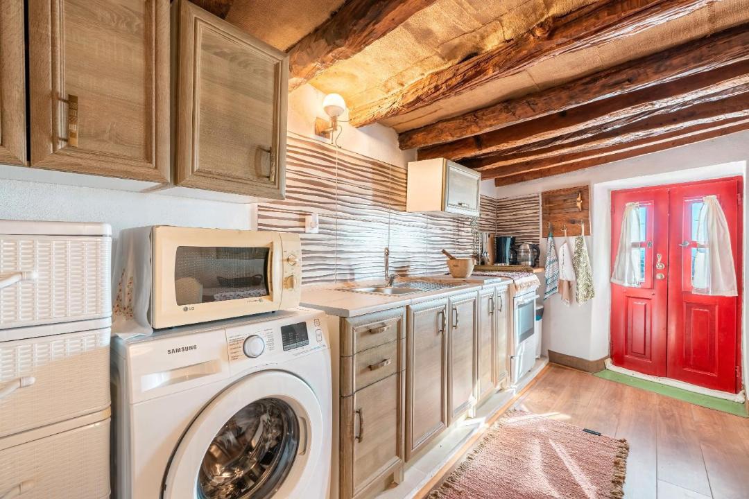Photo of Kitchen in South Rhodes