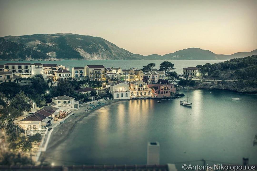 Photo of Others in Frourion