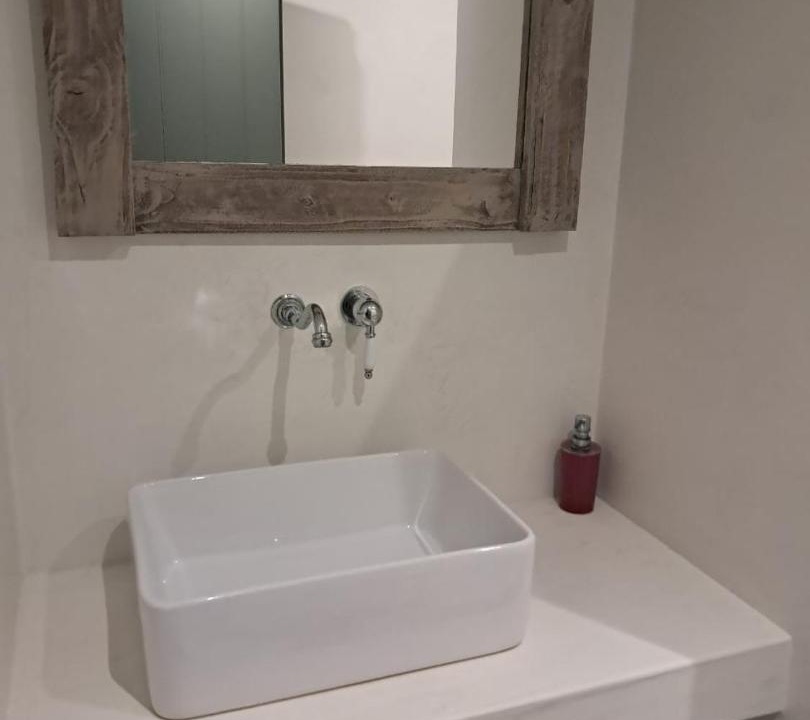 Photo of Bathroom in Frourion