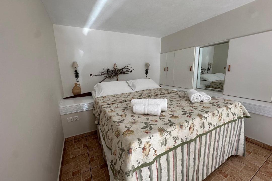 Photo of Bedroom in Frourion