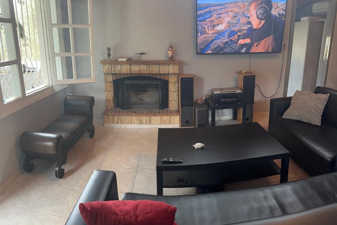 Photo of Livingroom in Lavreotiki