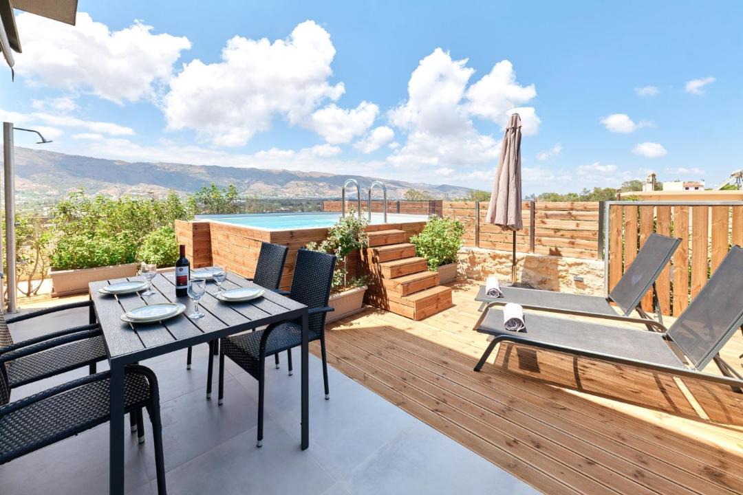 Photo of Patio Balcony in Souda