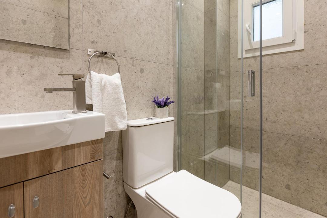 Photo of Bathroom in Ladadika