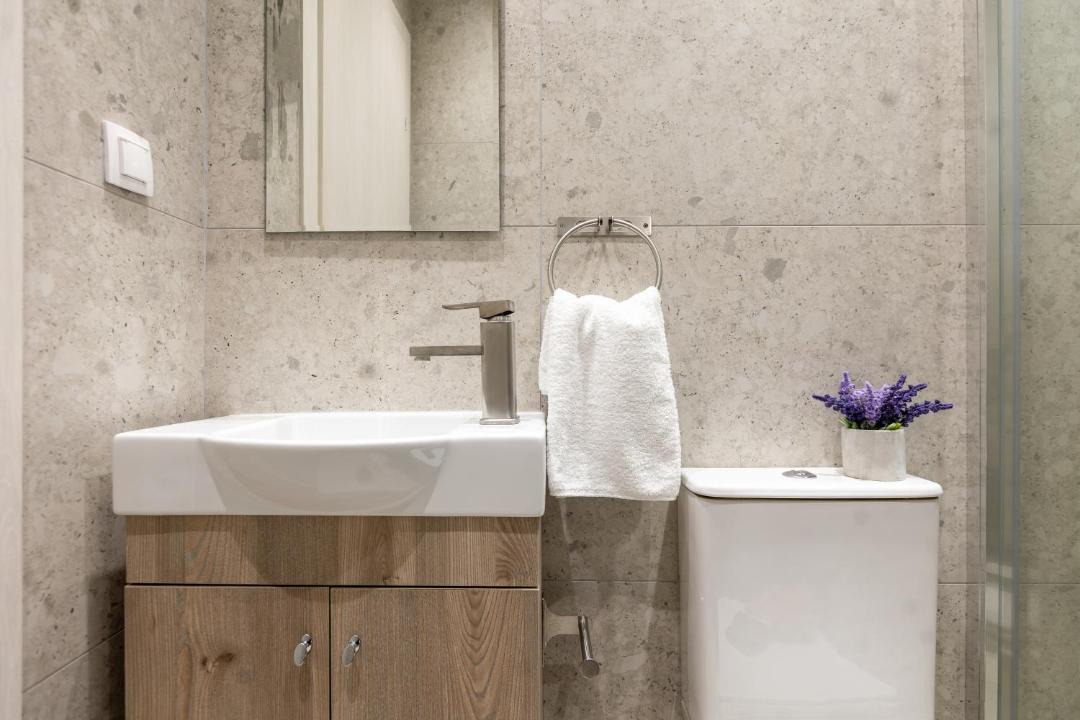 Photo of Bathroom in Ladadika