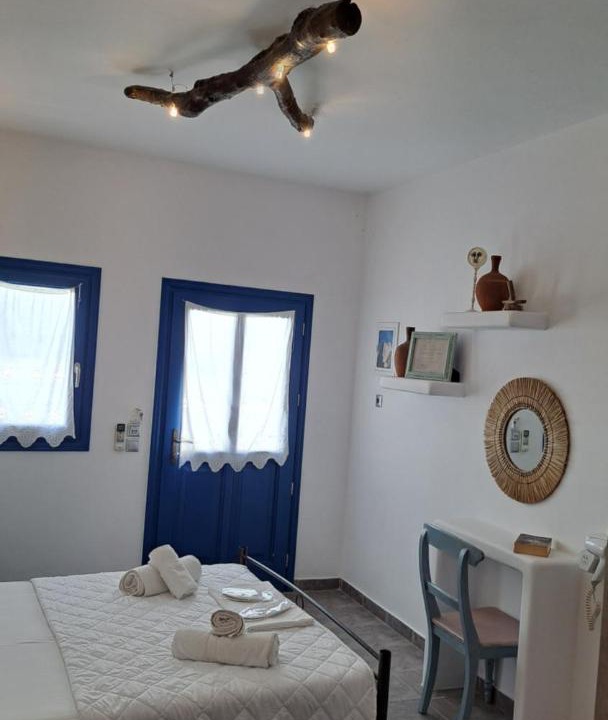 Photo of Others in Folegandros Town