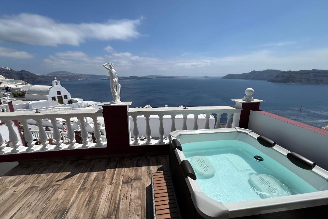 Photo of Others in Oia