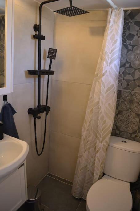 Photo of Bathroom in Omonia