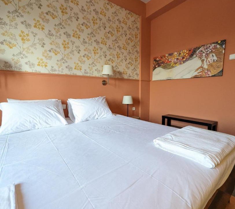 Photo of Bedroom in Kamena Vourla
