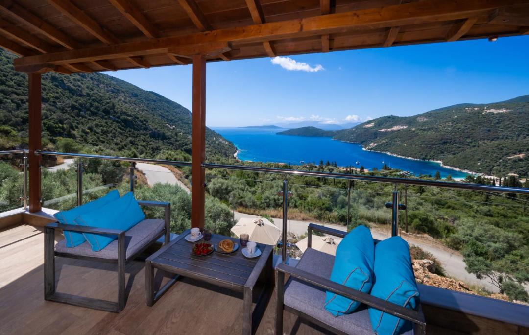 Photo of Patio Balcony in Mikros Gialos