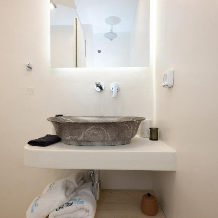 Photo of Bathroom in Elia