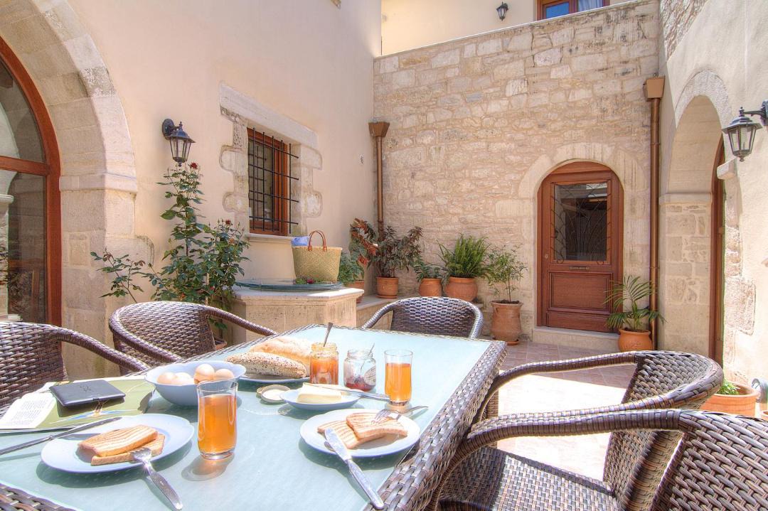Photo of Patio Balcony in Mylopotamos