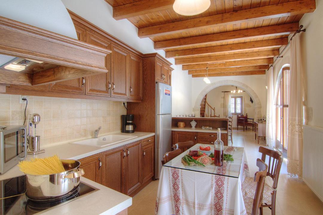 Photo of Kitchen in Mylopotamos