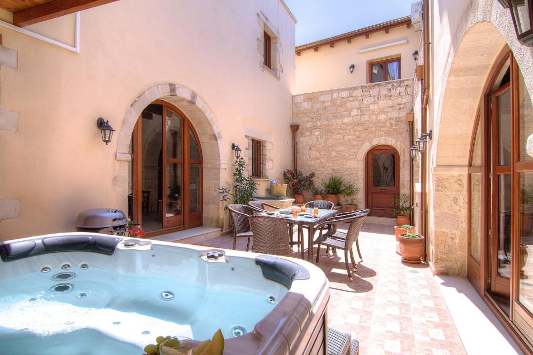 Photo of Patio Balcony in Mylopotamos