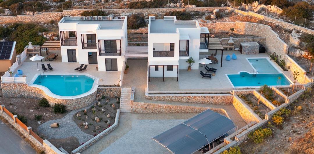 Photo of Others in Pefkos