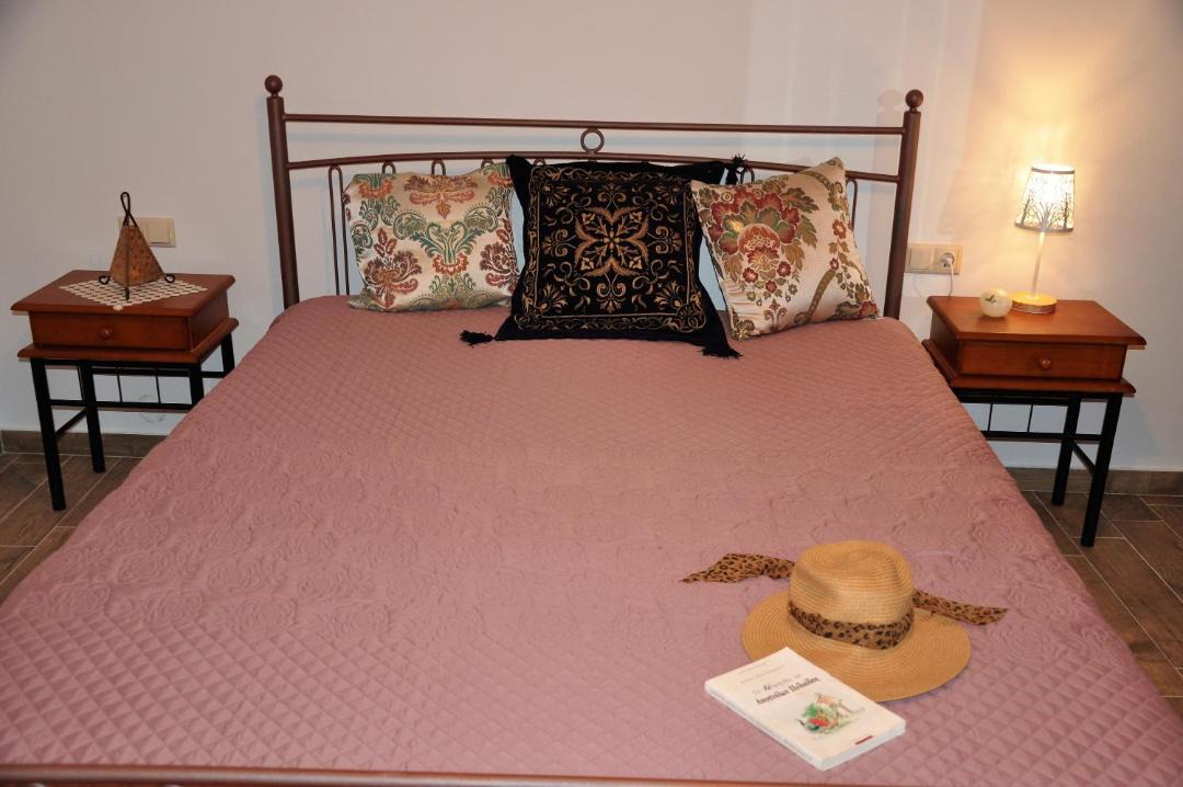 Photo of Bedroom in Apostoli
