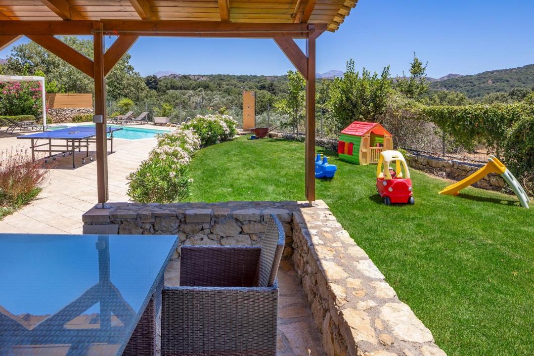 Photo of Patio Balcony in Monopari