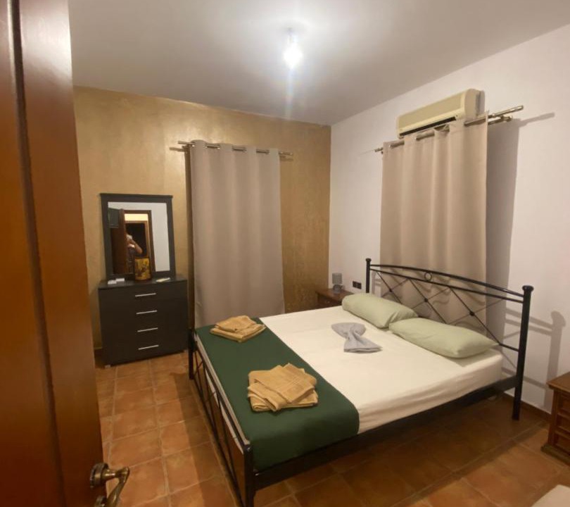 Photo of Bedroom in Alinda