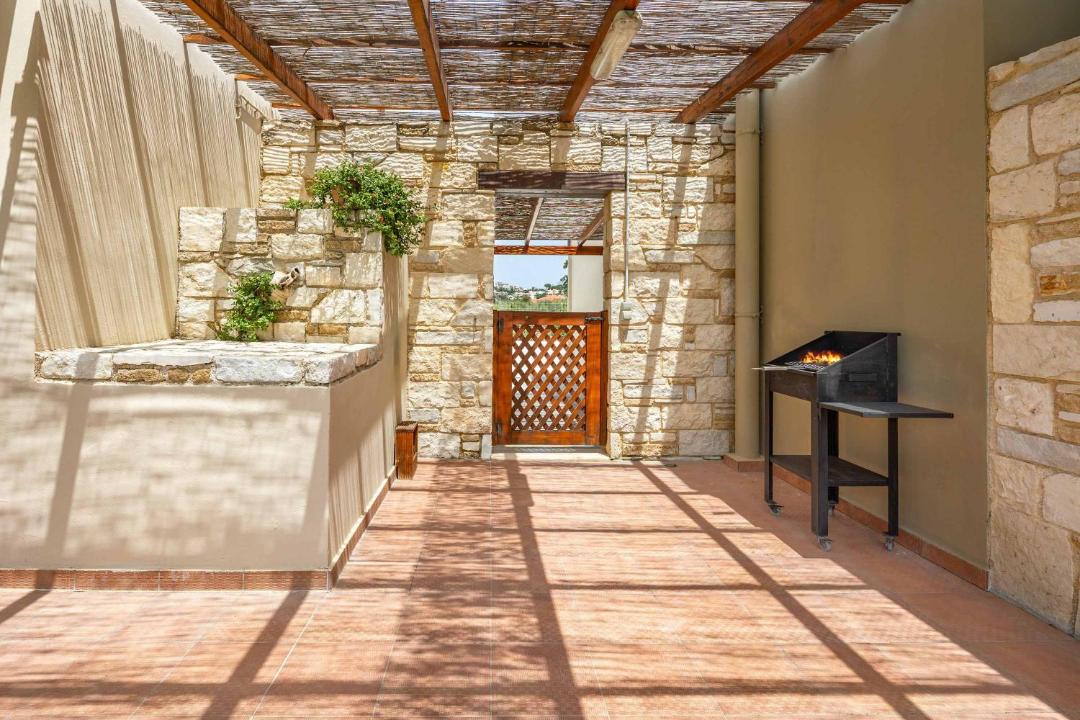 Photo of Patio Balcony in Platanias Town