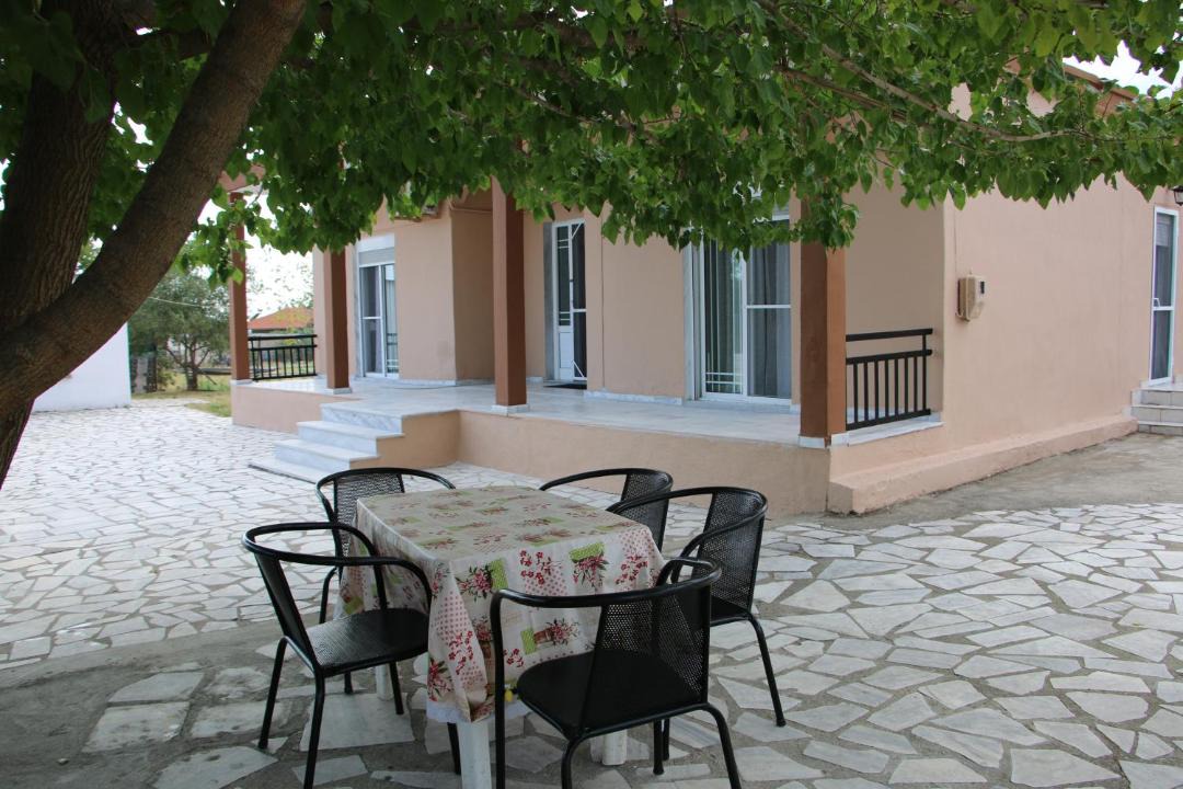 Photo of Patio Balcony in Topeiros