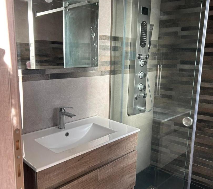 Photo of Bathroom in Volos City Centre
