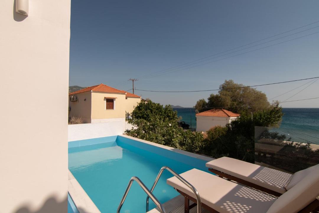 Photo of Patio Balcony in Ormos Koumeikon